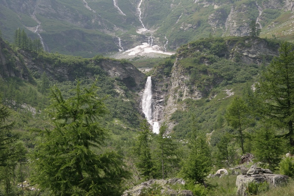 Valle Antrona e stambecchi equilibristi